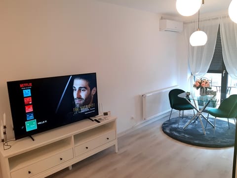 SUPER MIA PLUS!!! Apartamento in Bucharest