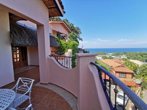 Natural landscape, Balcony/Terrace, Sea view