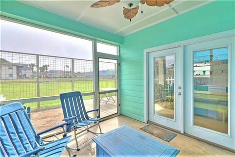 Key Lime Cottage at Royal Palms House in Port Aransas