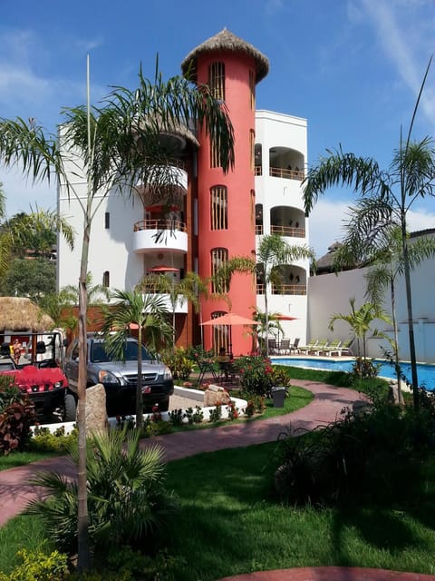 Hotel y Suites Los Encantos Hotel in Sayulita