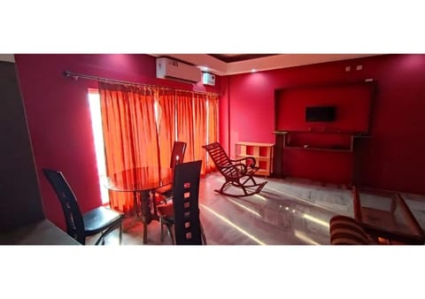 Communal lounge/ TV room, TV and multimedia, Seating area, Evening entertainment