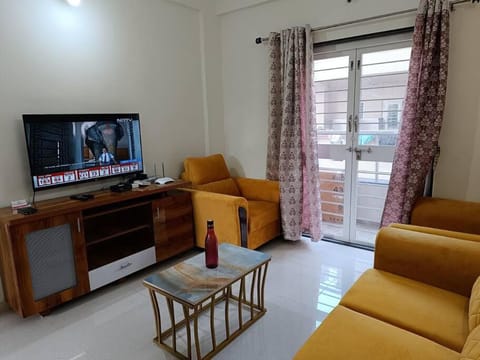 2BHK AC Service Apartment 102 Condo in Pune