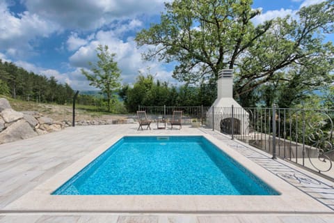 Pool view, Swimming pool, Swimming pool