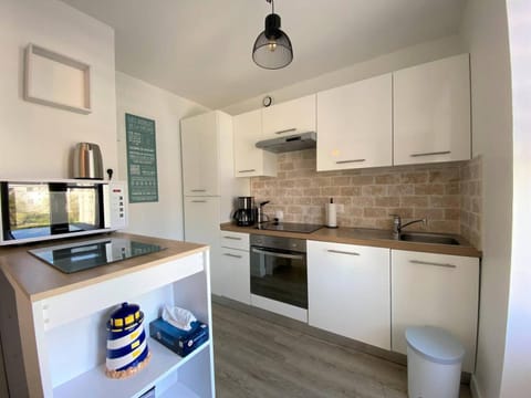 Bel appartement rénové 5 personnes au centre ville de PERROS-GUIREC - Réf 957 Apartment in Perros-Guirec