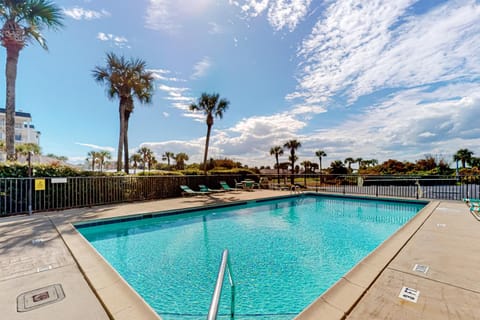 Set Your Sails, Apt 101 Condo in Ormond By The Sea
