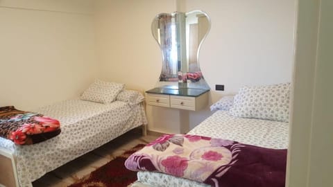 City Square شقق فندقية مكيفة باطلالة علي البحر Apartment in Alexandria