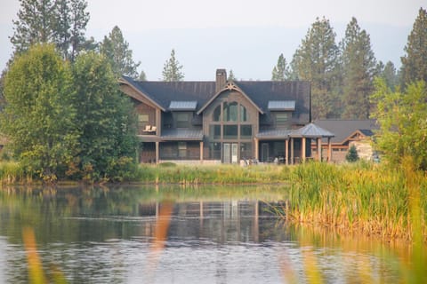 Spacious McCall Home with Private Lake Access! House in Valley County