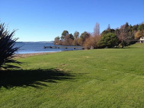 Day, Natural landscape, Lake view