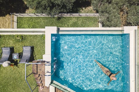 People, Natural landscape, Hot Tub, Pool view, Swimming pool