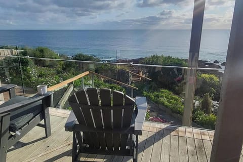 Heathcliff. Stunning ocean views! House in Boat Harbour Beach