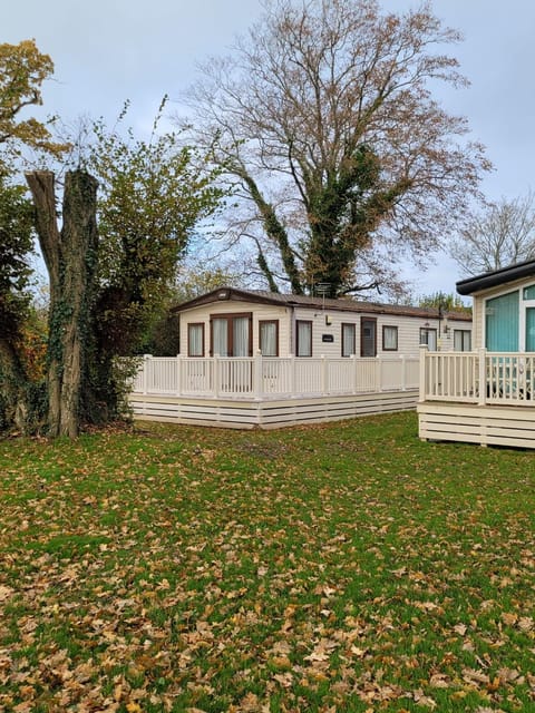 New Forest 2-Bed Premium Holiday Home, Hoburne Bashley Holiday Park, New Milton Campground/ 
RV Resort in New Milton