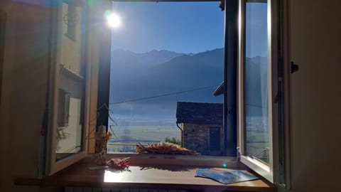 Natural landscape, Mountain view, Inner courtyard view