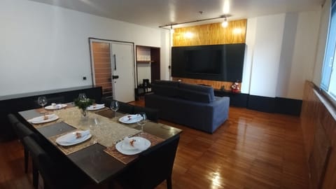 Lindo apartamento ao lado da praia de Ipanema! Apartment in Rio de Janeiro