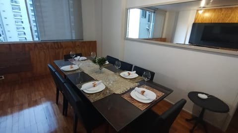 Lindo apartamento ao lado da praia de Ipanema! Apartment in Rio de Janeiro