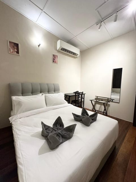 Madras Inn 58-1 Bed and Breakfast in George Town