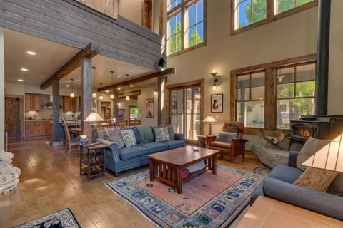 Norse Hall in Tahoe Donner - Gorgeous Home with Private Hot Tub and Gourmet Kitchen House in Truckee