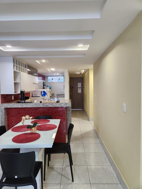 Kitchen or kitchenette, Dining area, minibar, pet friendly, stove