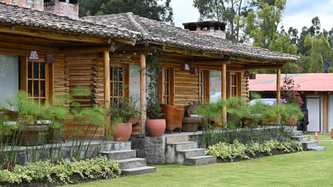 Hosteria Cabañas Del Lago Inn in Imbabura Province