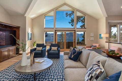 Fabulous Views Of Lake Tahoe Maison in Crystal Bay