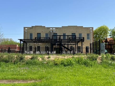 Western 1924 Luxury Lofts Apartment in San Marcos