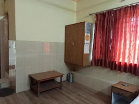 Apsara Guest House Ahmedabad Bed and Breakfast in Ahmedabad