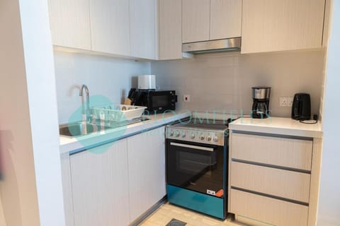 Bloomfields Classic Stu In Waters Edge Yas Island Apartment in Abu Dhabi