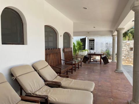Casa familiar, alberca privada, pasos de la playa House in State of Yucatan