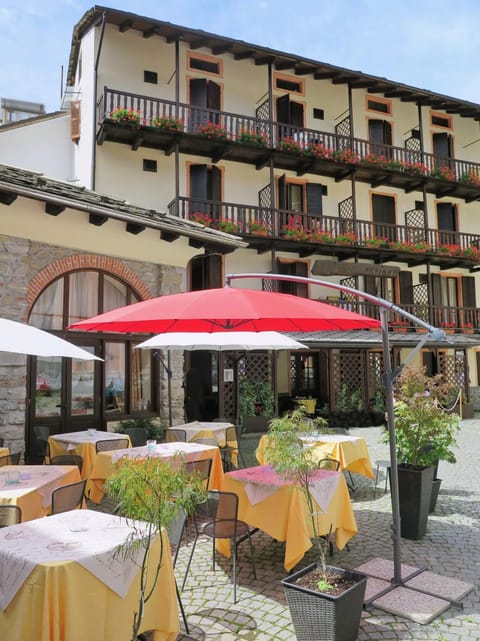 Albergo Miniere Hotel in Aosta Valley, Italy