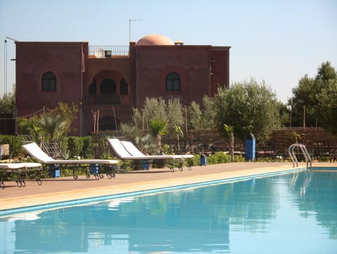 Day, Photo of the whole room, Pool view, Swimming pool, sunbed