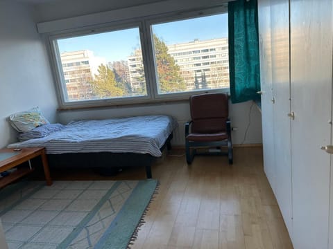 An entire flat 60m2 with a balcony in Itakeskus of Helsinki Condo in Helsinki