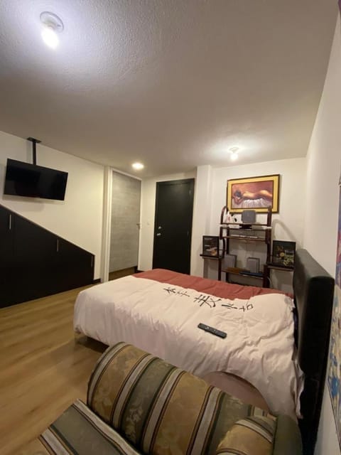 Hermosa Suite para largas estadías con parqueadero Appartamento in Quito