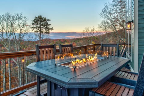 The Treetop Sanctuary House in Gatlinburg