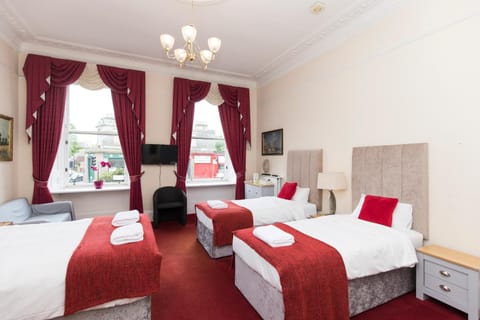 Edinburgh Rays Guest House Bed and Breakfast in Edinburgh