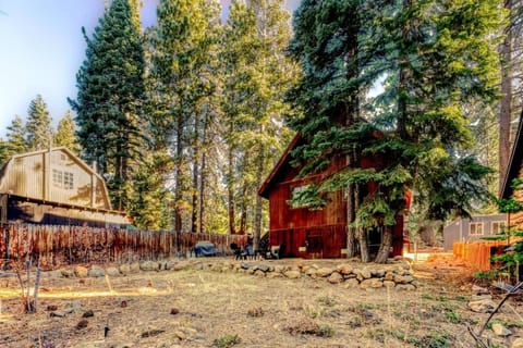 Tranquil Tahoe A-Frame Walk to Beach House in Tahoe Vista