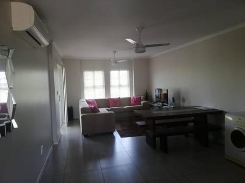 Noreen’s place Apartment in Dolphin Coast