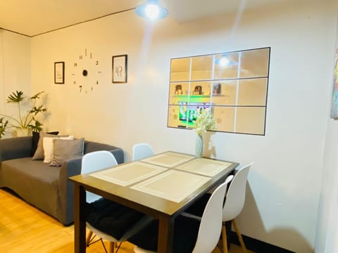 Affordable Staycation with Netflix, Retro Game Videoke Condo in Pasig