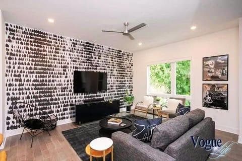 Vogue Life Trendy 4br House All Ensuites Apartment in East Nashville