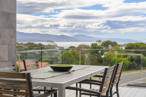 Balcony/Terrace, Mountain view, Sea view