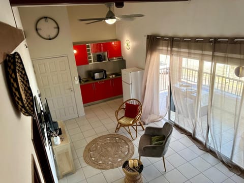 Living room, Dining area