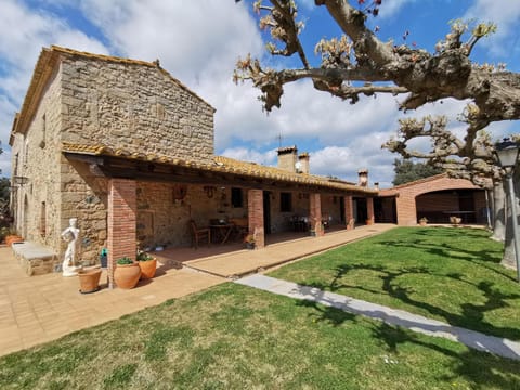 Casa rural Llagostera, 5 dormitorios, 11 personas - ES-209-36 House in Baix Empordà