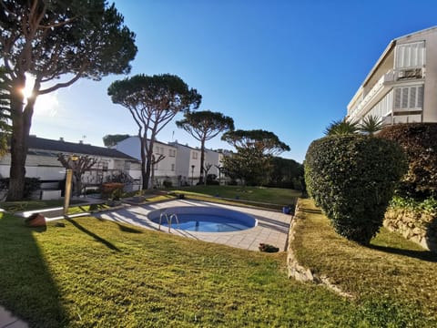 Casa Adosada en Platja d'Aro con Piscina Comunitaria y Vistas al Mar - ES-209-62 House in Platja d'Aro