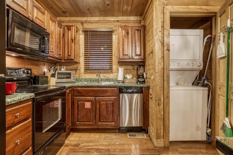 Bridgewood Cabin House in Sevierville