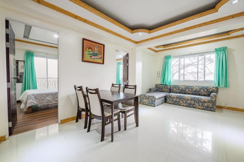 3Bedroom Unit with Breakfast for 3pax- Annet Quien's Place Apartment hotel in Baguio