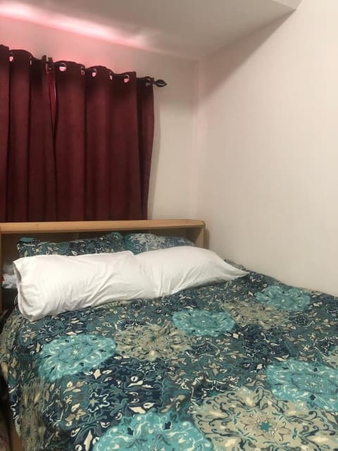 Amenadiel & CC - Imus Staycation Inn in Bacoor