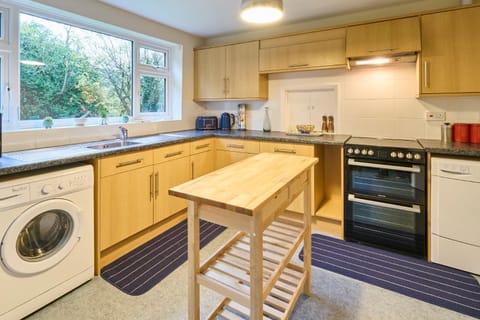 Kitchen or kitchenette, minibar, pet friendly, stove, toaster, washing machine, dryer