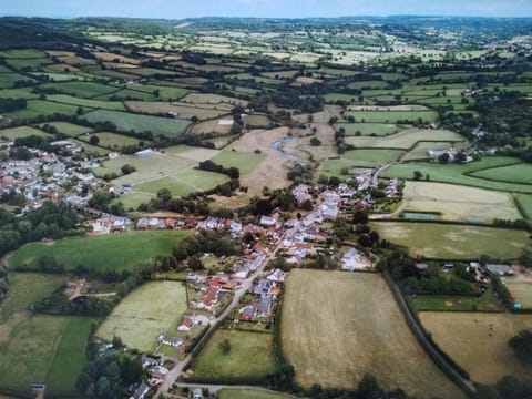 Natural landscape, Bird's eye view, Location