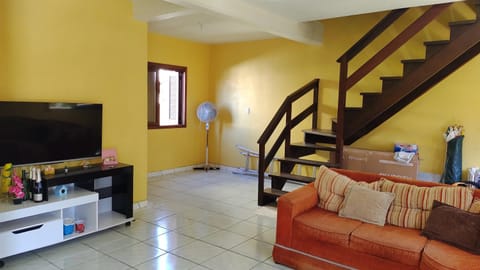 Casa de praia para família - 3 quartos - acomoda até 10 pessoas House in Tramandaí