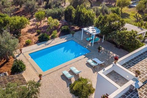 Living room, Swimming pool