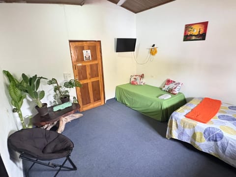 Cheap Hostel Quepos Hostel in Quepos