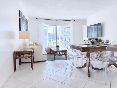 Le Cartier Sunny Isles Ocean Paradise House in Sunny Isles Beach